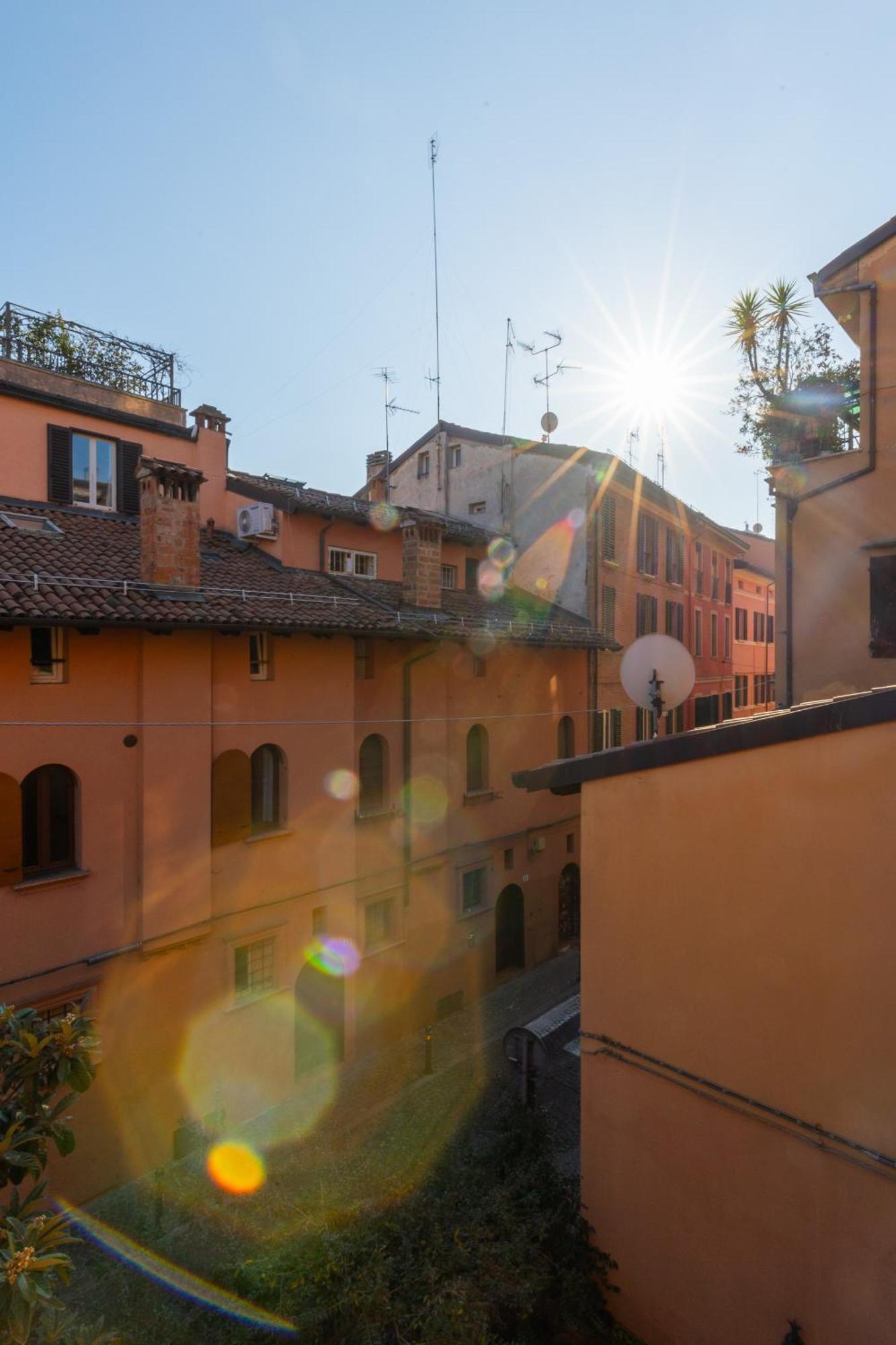 Capo Di Lucca White Apartments By Wonderful Italy بولونيا المظهر الخارجي الصورة